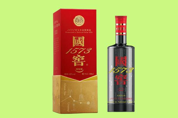 潍坊奎文区回收国窖1573.jpg